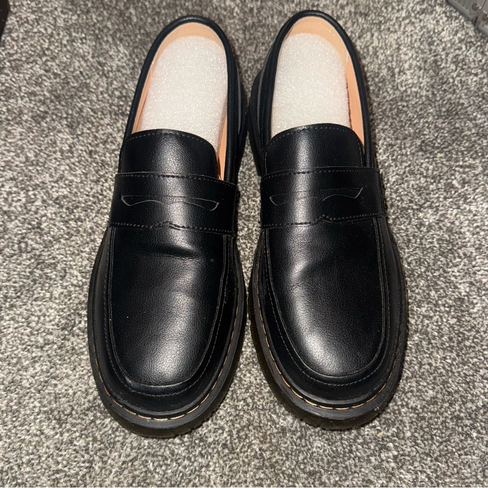 Classic Black Loafers size 10